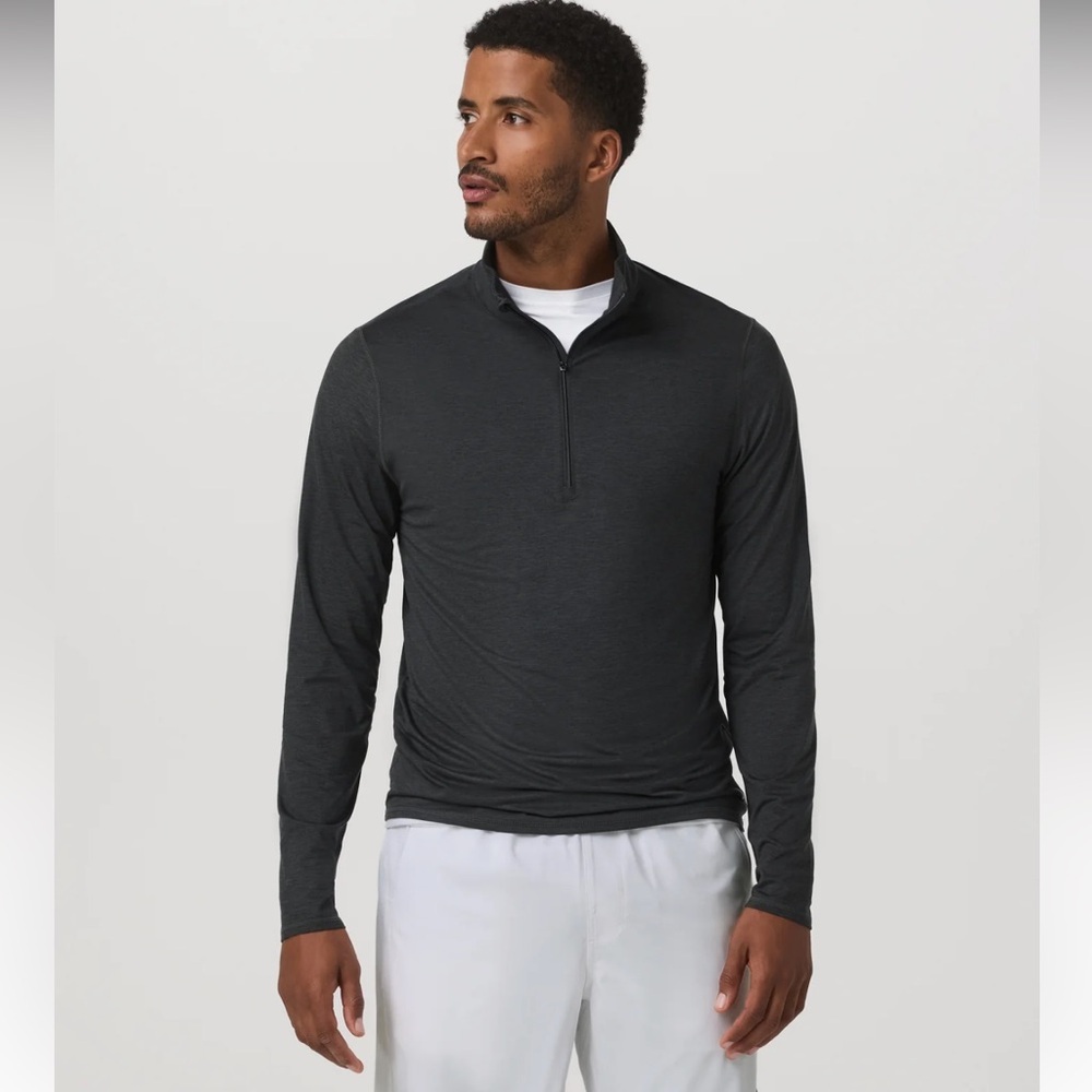 Vuori Ease Performance Long Sleeve Half Zip 2.0 Charcoal Gray Heather Size XL